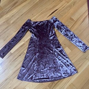 Hollister off shoulder velvet flowy dress